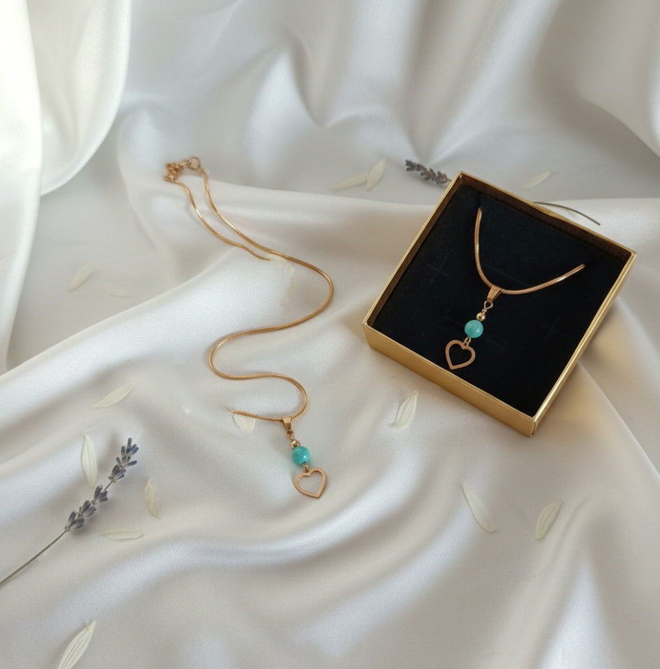 Collier Amazonite & Cœur – Apaisement & Harmonie | Lithostone Créations