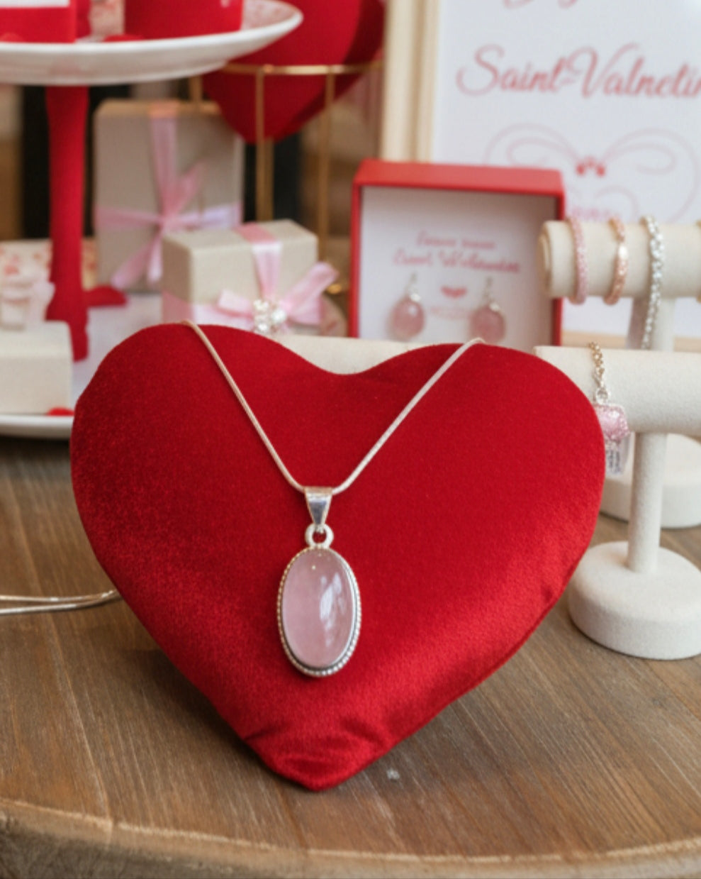 Collier en Quartz Rose – Douceur & Harmonie