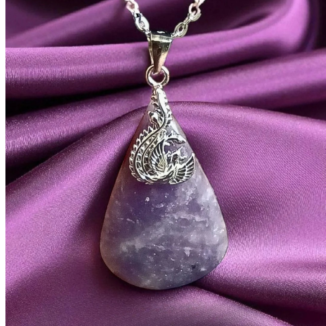 Lépidolite. Collier. Pendentif Lépidolite Lithostone Créations