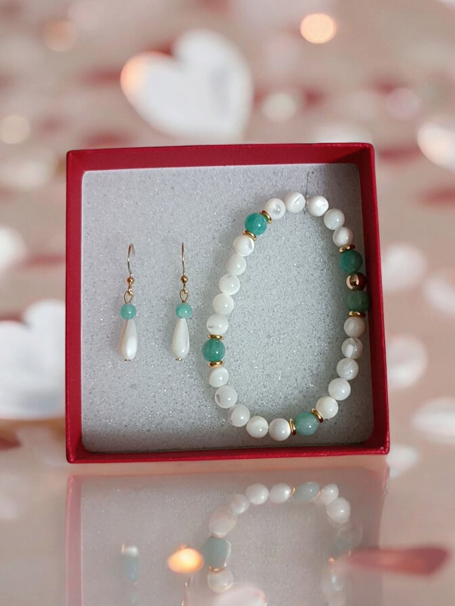 Parure en Amazonite & Nacre – Apaisement & Douceur