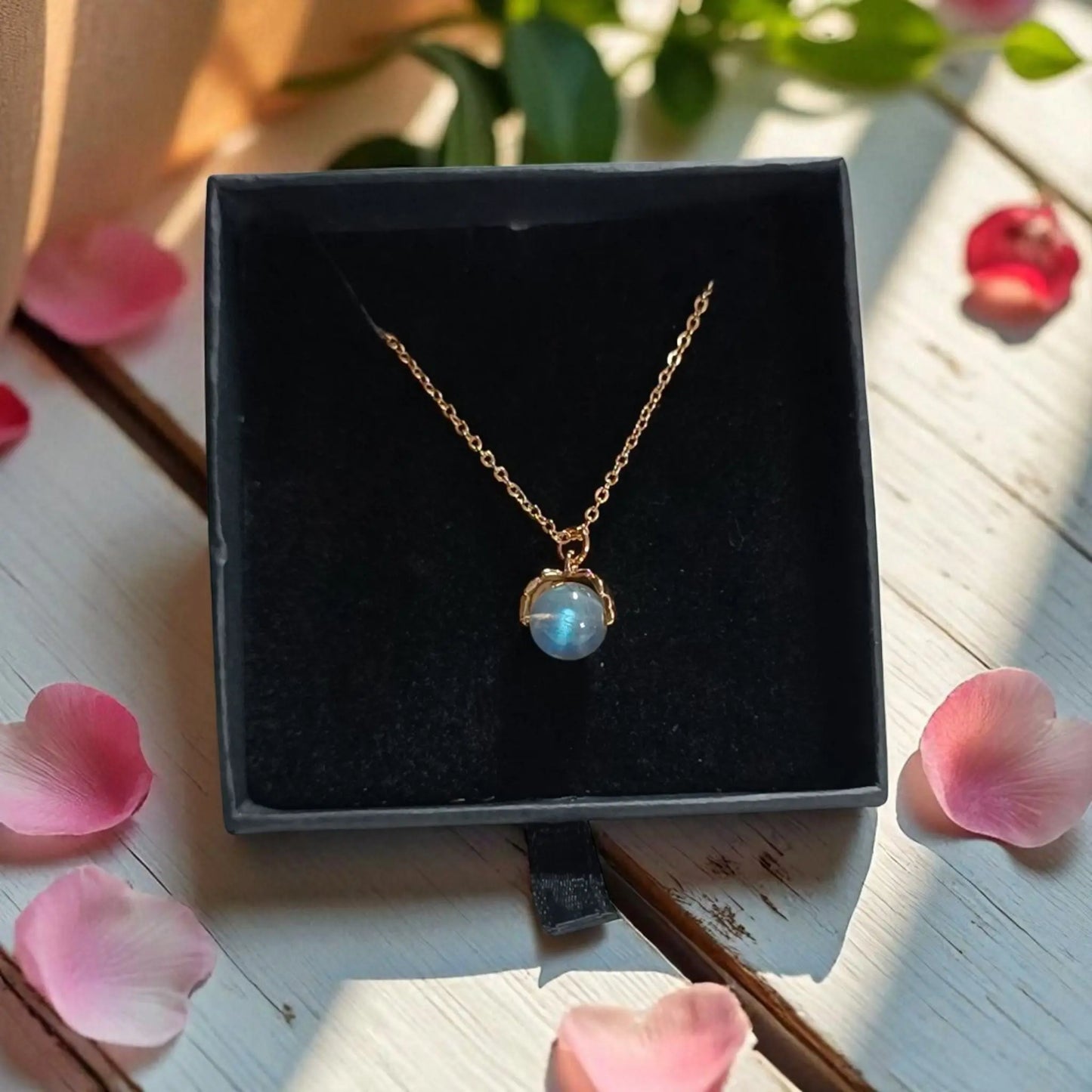 Collier Femme - Labradorite – Intuition & Protection | Chaîne Plaqué Or 14K - Fait Main Lithostone Creations