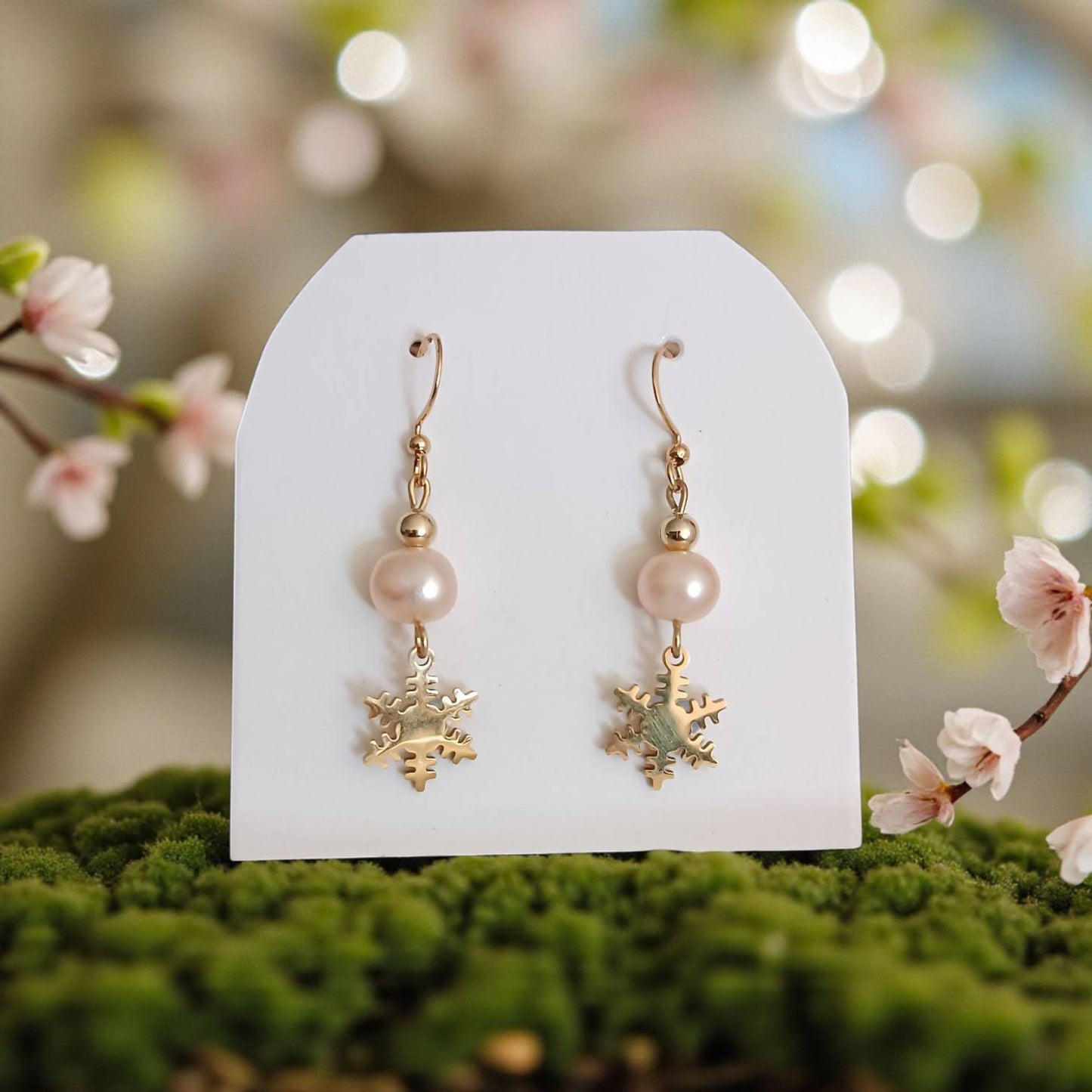 Boucles d’oreilles Perle de culture & Étoile dorée – Élégance & Douceur