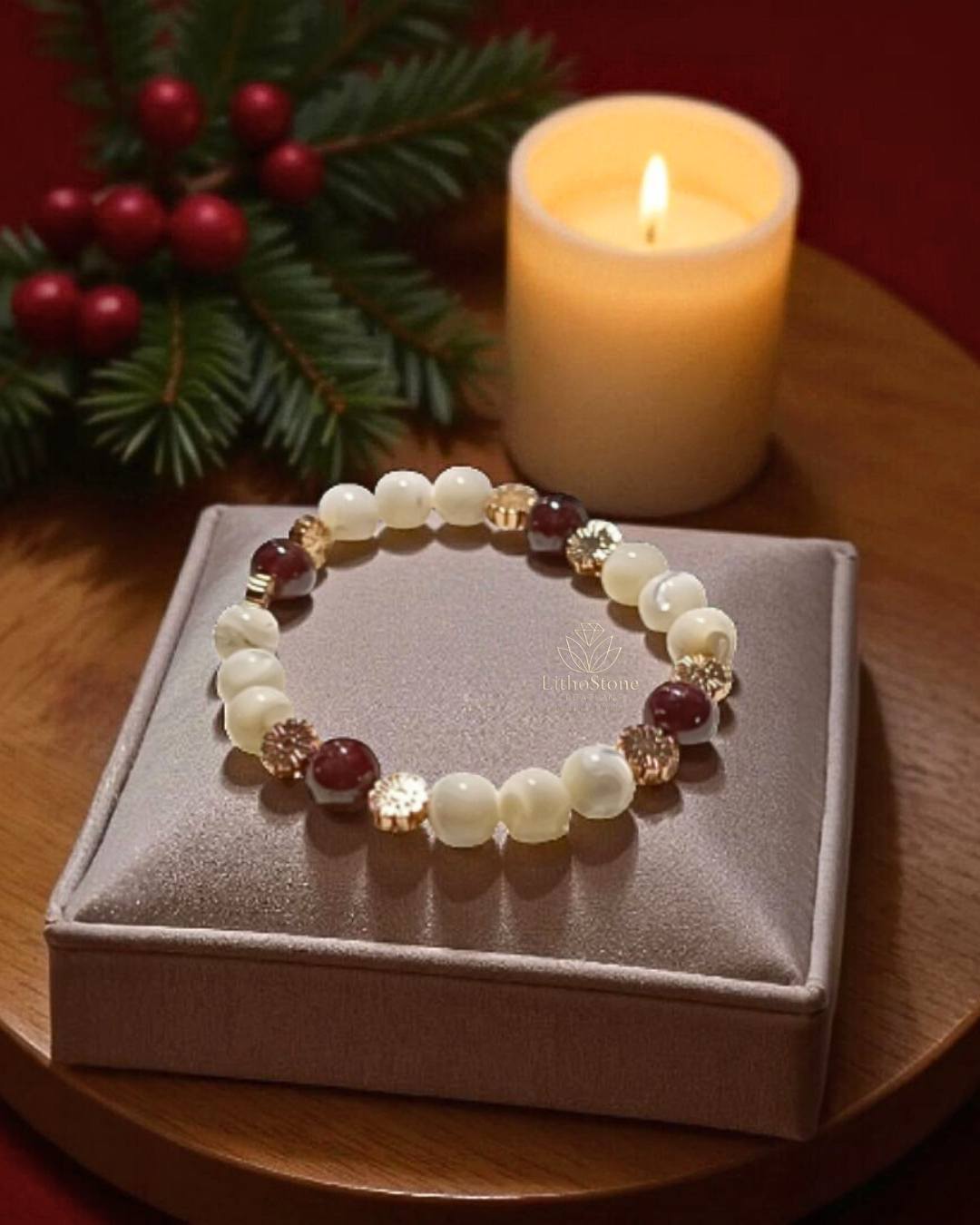 Bracelet en Nacre & Grenat – Douceur & Vitalité