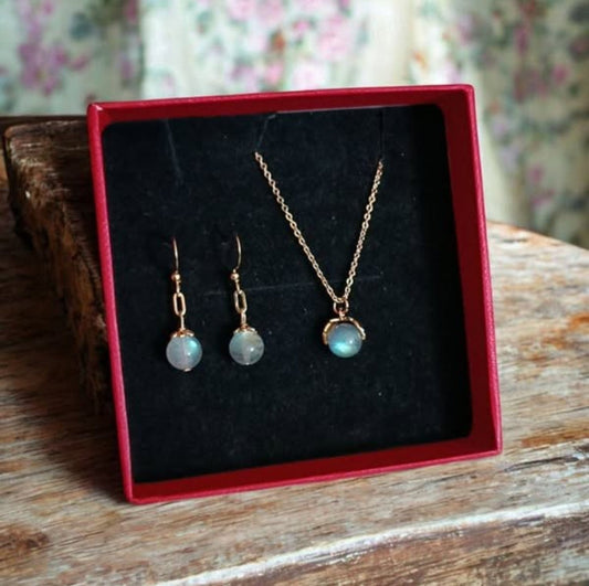 Parure Femme faite à la main- Labradorite – Protection & Intuition | Pierres Naturelles Lithostone Creations