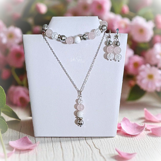 Parure Quartz rose. Hématite. Howlite. Quartz craquelé. Faite à la main