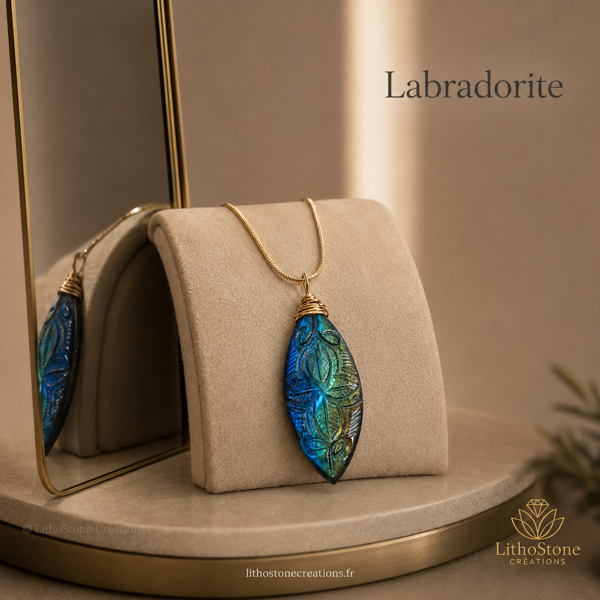 Collier en Labradorite Naturelle Sculptée – Pièce Unique