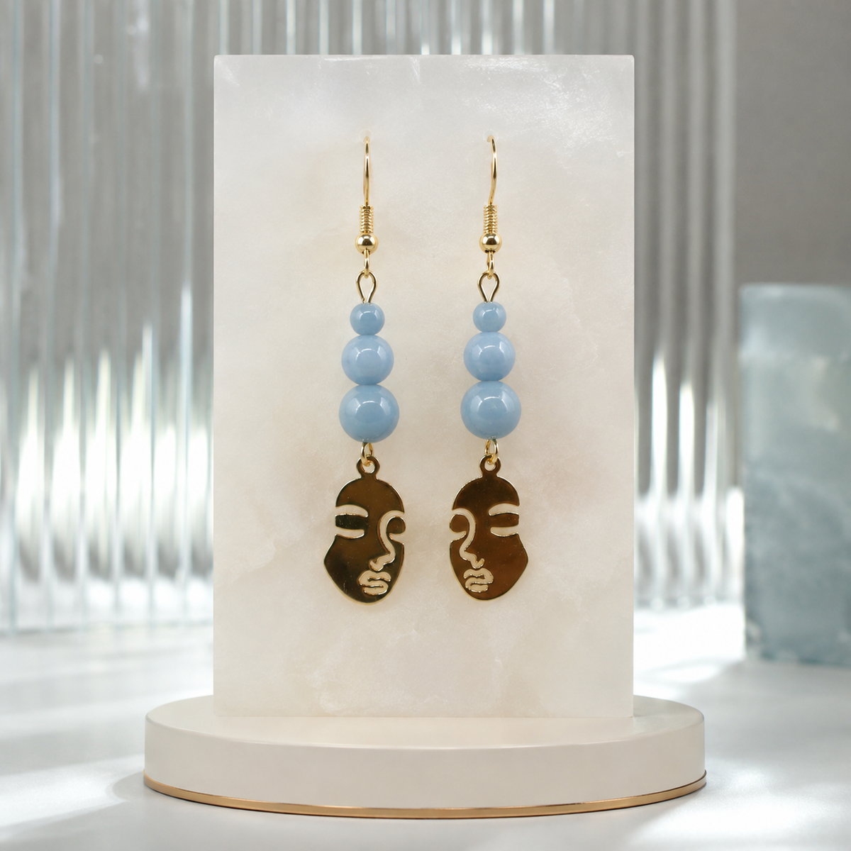 Boucles d’oreilles en Angelite (Anhydrite)– Douceur & Communication apaisée