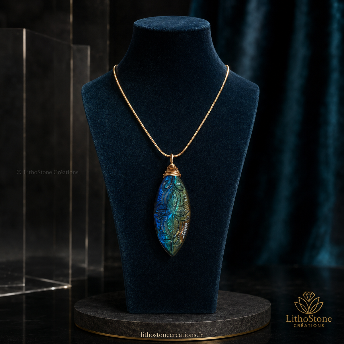 Collier en Labradorite Naturelle Sculptée – Pièce Unique