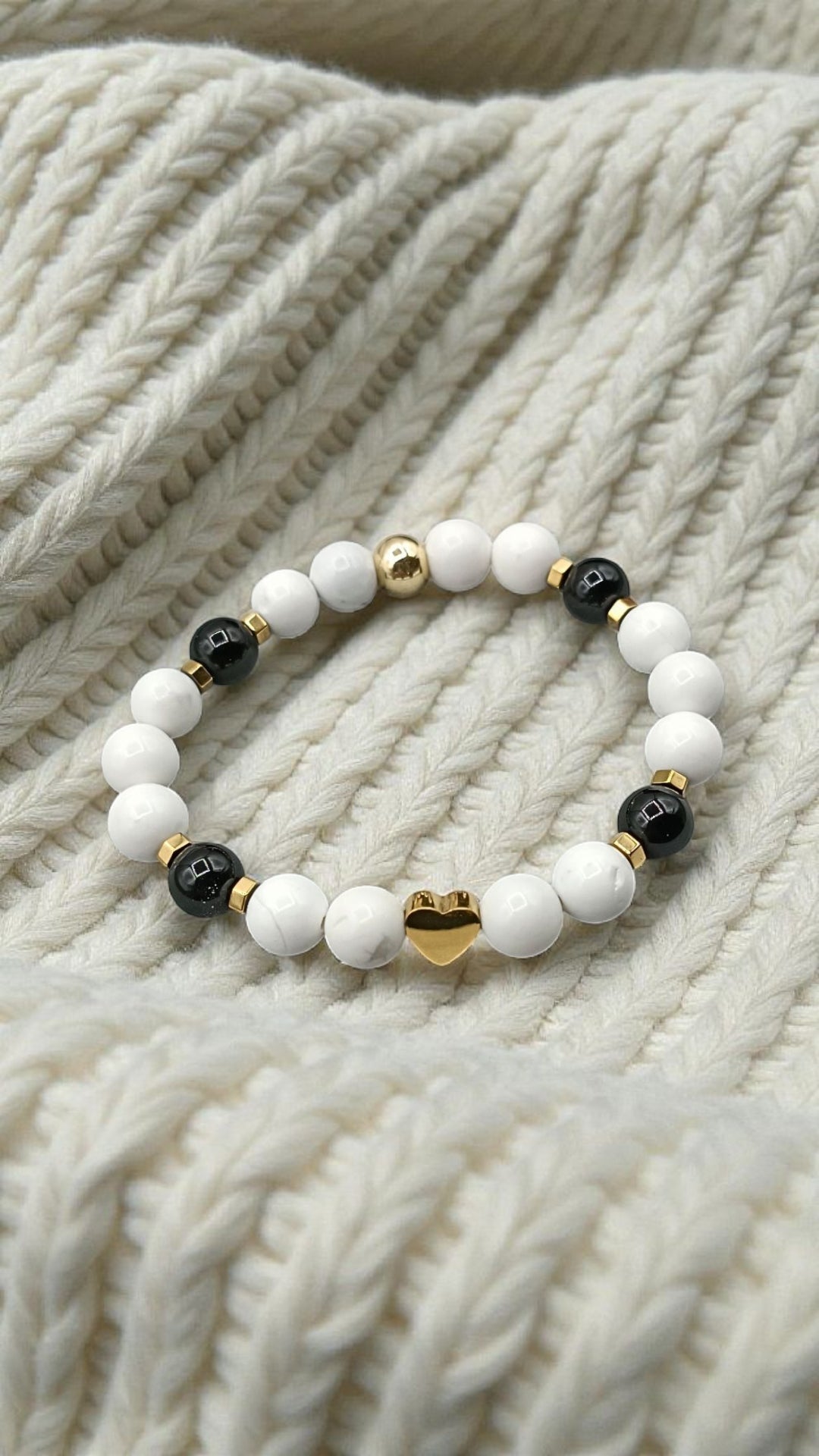 Bracelet en Howlite & Agate Noire – Harmonie & Protection