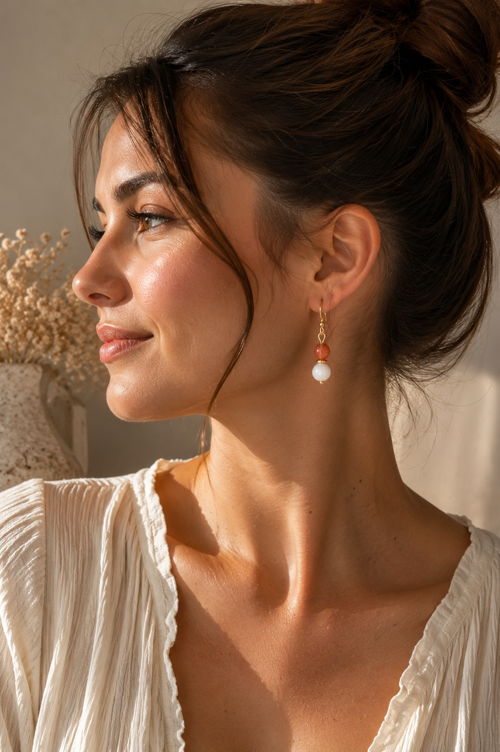 Boucles d’oreilles Pierre de Soleil & Agate Blanche – Acier inoxydable doré